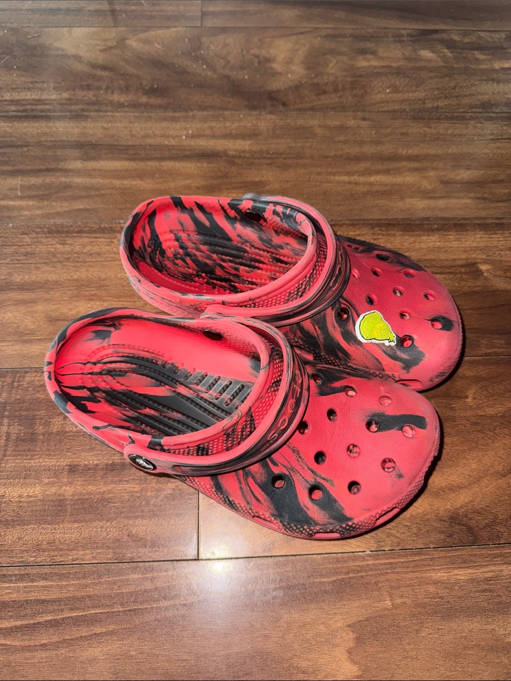 Marble red and black crocs